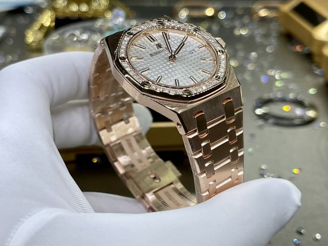 top-tier watch Audemars Piguet men's white dial gold belt Royal Oak automatic movement watch clasp picture