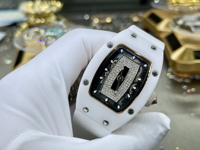 Richard Milletop-tier watch women's black dialrubber strap South African real diamond mechanical watch front view