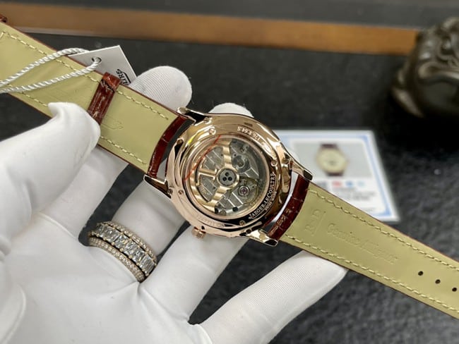 top-tier watch Jaeger-LeCoultre men's white dial brown belt moon phase series automatic movementleather strap watch movement picture