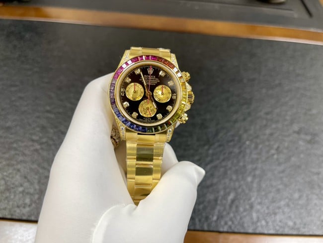 Rolextop-tier watch Rainbow Di men's black dial gold belt automatic movement watch front view