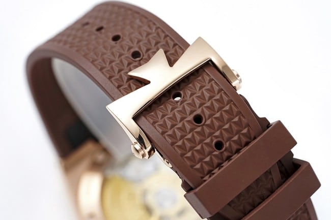 8F factory top-tier watch Vacheron Constantin men's white dial brown belt Across the World series mechanical watch clasp picture