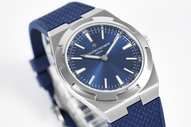 8F factory top-tier replicaVacheron Constantin men's blue dialrubber strap ultra-thin series self-winding mechanical watch front view
