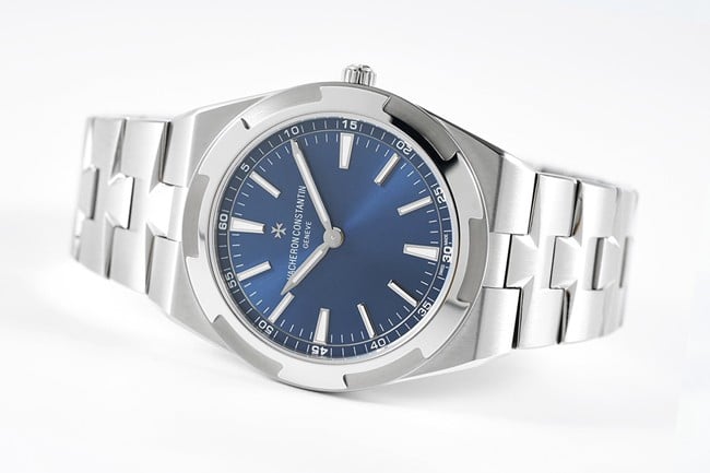 8F factory top-tier replicaVacheron Constantin men's blue dialrubber strap ultra-thin series self-winding mechanical watch front view