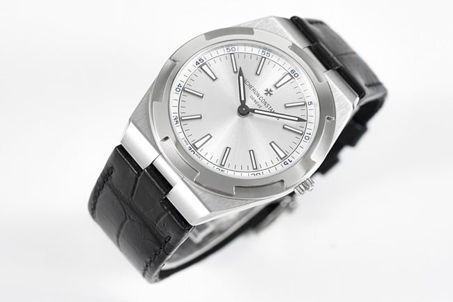 8F factory Vacheron Constantintop-tier watch automatic movement men's white dialrubber strap ultra-thin series watch front view