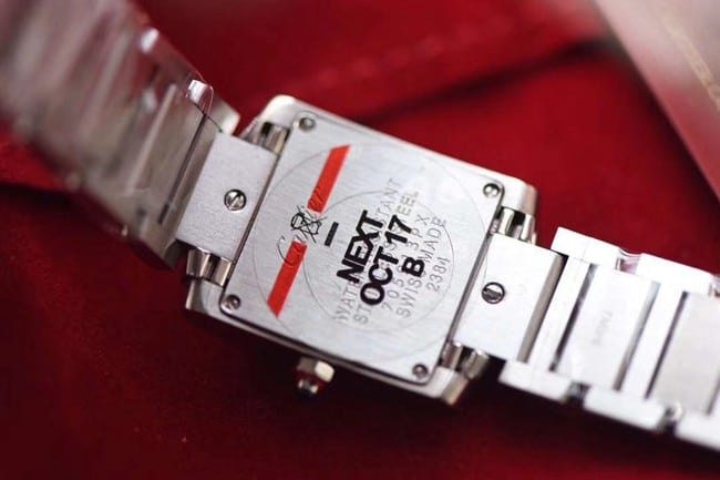 8848F factory top-tier watch Cartier ladies white dialsteel bracelet tank series quartz watch back cover picture