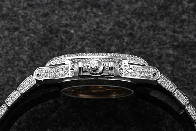 R8 factory top-tier watch Patek Philippe baby's breath series men's white dialsteel bracelet automatic movement watch side view