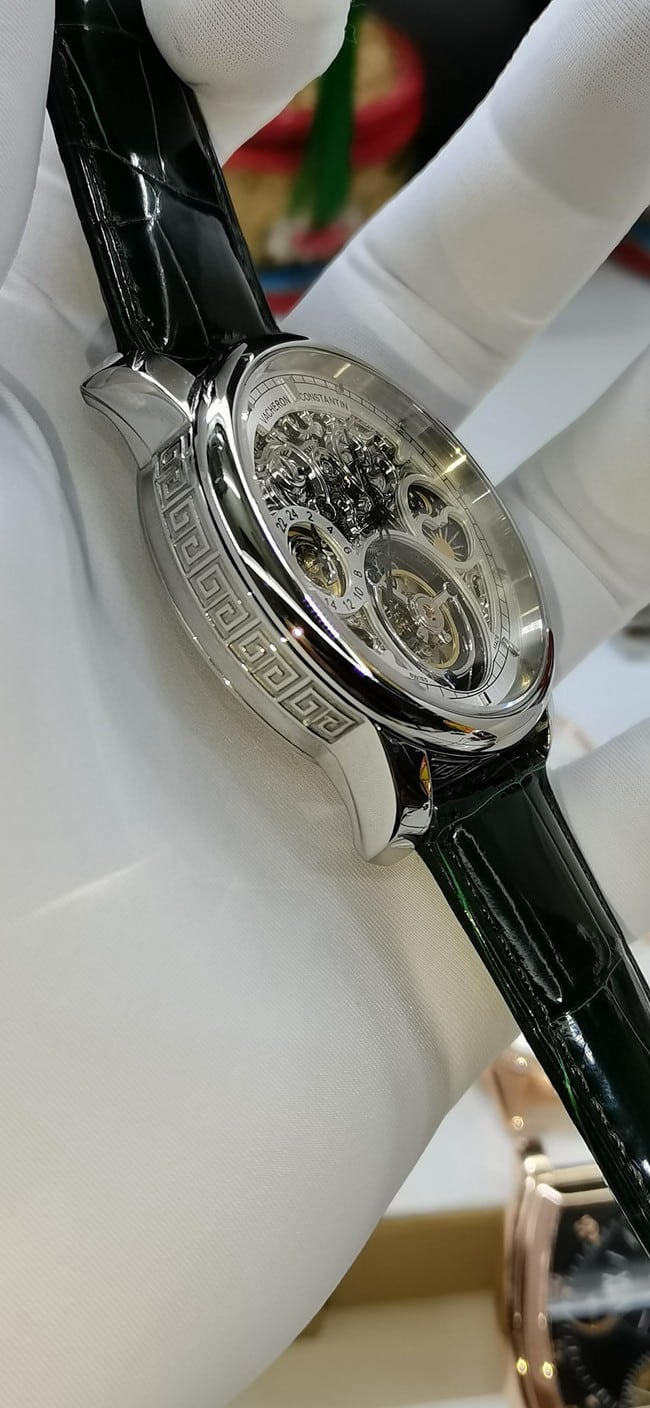 top-tier watch Vacheron Constantin men's white dial green strap fully automatic movementleather strap watch detail shots