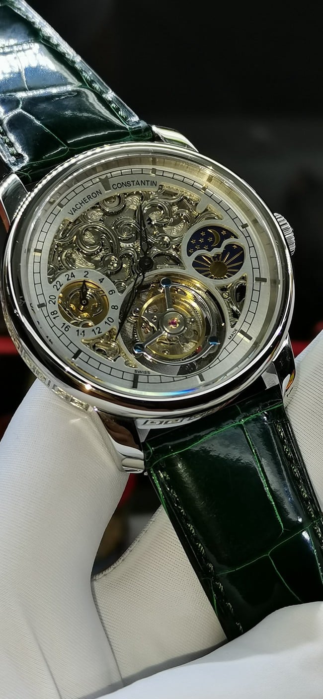top-tier watch Vacheron Constantin men's white dial green strap fully automatic movementleather strap watch detail shots