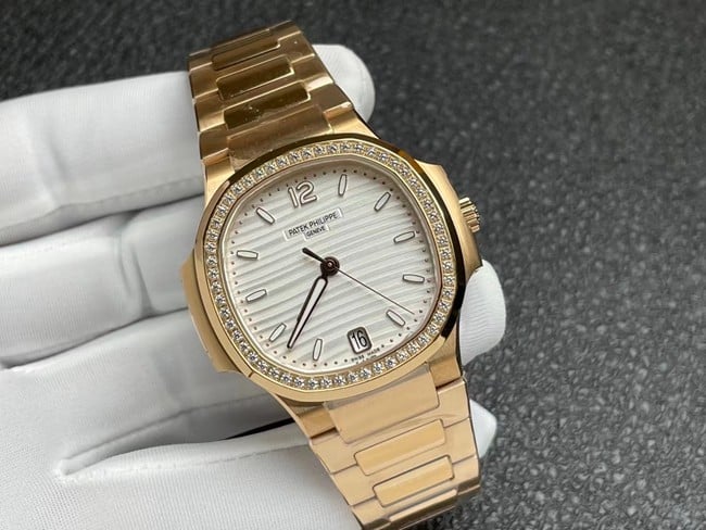 3K Factorytop-tier watch Patek Philippe women's white dialsteel braceletNautilus series automatic movement watch front view