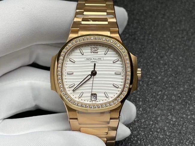 3K Factorytop-tier watch Patek Philippe women's white dialsteel braceletNautilus series automatic movement watch front view
