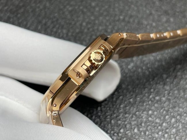 3K Factorytop-tier watch Patek Philippe women's white dialsteel braceletNautilus series automatic movement watch side view