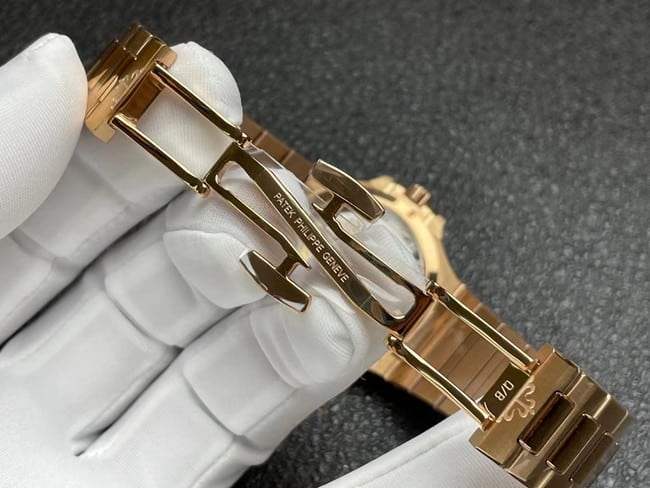 3K Factorytop-tier watch Patek Philippe women's white dialsteel braceletNautilus series automatic movement watch clasp picture