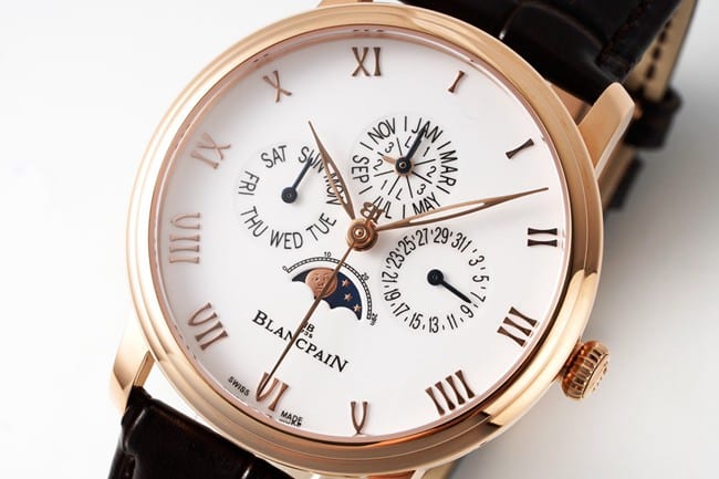Blancpaintop-tier watch classic series manual winding mechanical men's white dial brown belt watch front view
