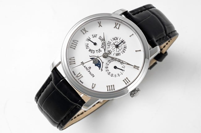 Top-tier watch Blancpain manual winding mechanical men's white dial black belt classic series leather strap watch front view