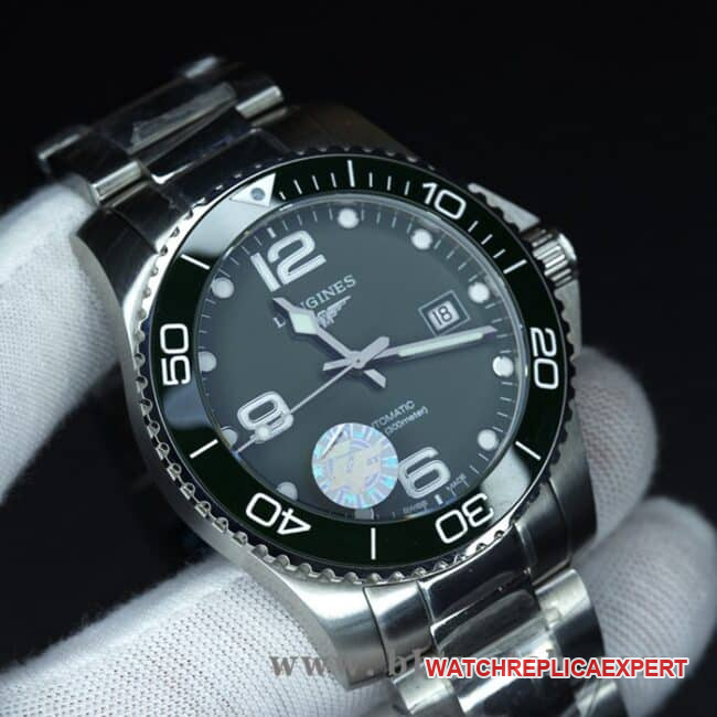 ZF FactoryLonginestop-tier watch Concas green men's black dialsteel bracelet fully automatic movement watch front view