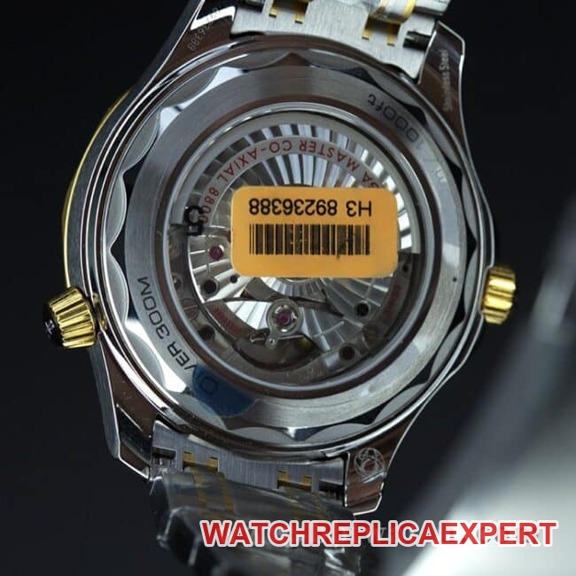 VS FactoryOmegatop-tier watch Seamaster series 300 gold steel bracelet ceramic bezel8800movement fully automatic movement watch movement picture