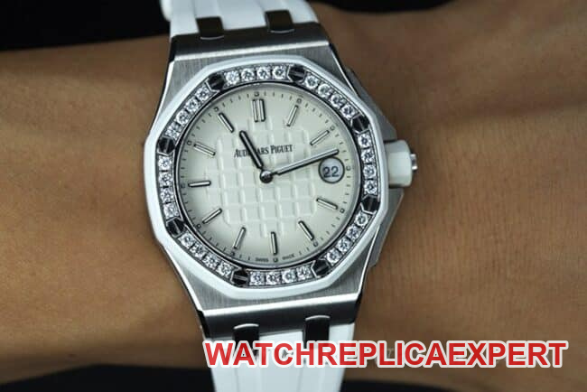 top-tier watch Audemars PiguetRoyal Oak diamond ladies white dial watch white rubber strapquartz movement watch front view