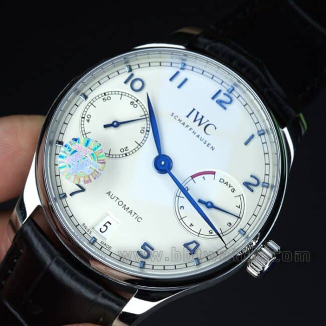 ZF Factorytop-tier watch Portuguese 7 roasted blue needle 7-day chain men's white dial black belt high-value mechanical leather strap watch front view