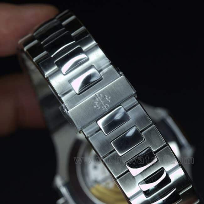 GR factory top-tier replicaPatek PhilippeNautilus sports elegant series 5726/1A-001 men's black dialsteel braceletautomatic movement watch clasp picture