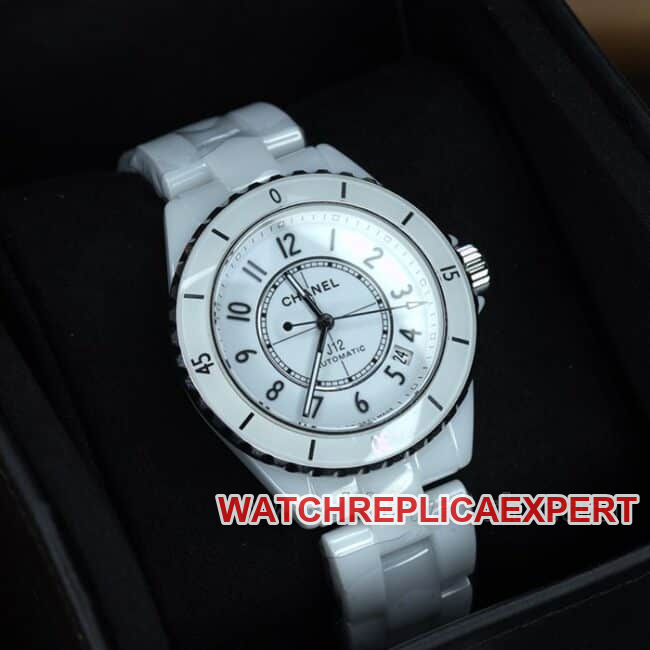 BV factory top Chanel J12 series ceramic women's watch white disk rubber band automatic mechanical watch front view