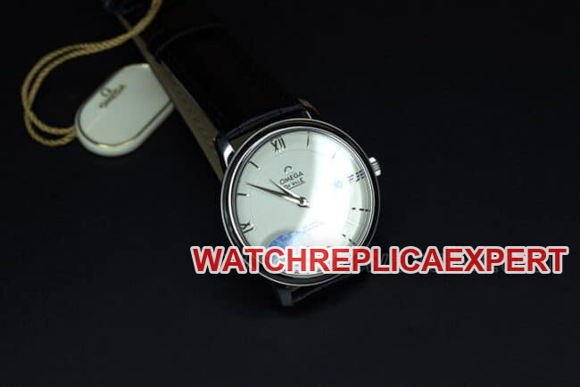 MKS Factorytop-tier replicaOmega De Ville series classic business casual men's white dialblack dial fully automatic movementleather strap watch front view