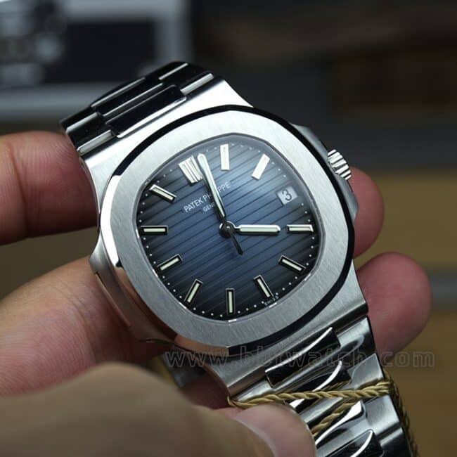 PPF Factorytop-tier watch Patek PhilippeNautilus men's blue dialsteel bracelet sport elegant fully automatic movement watch front view