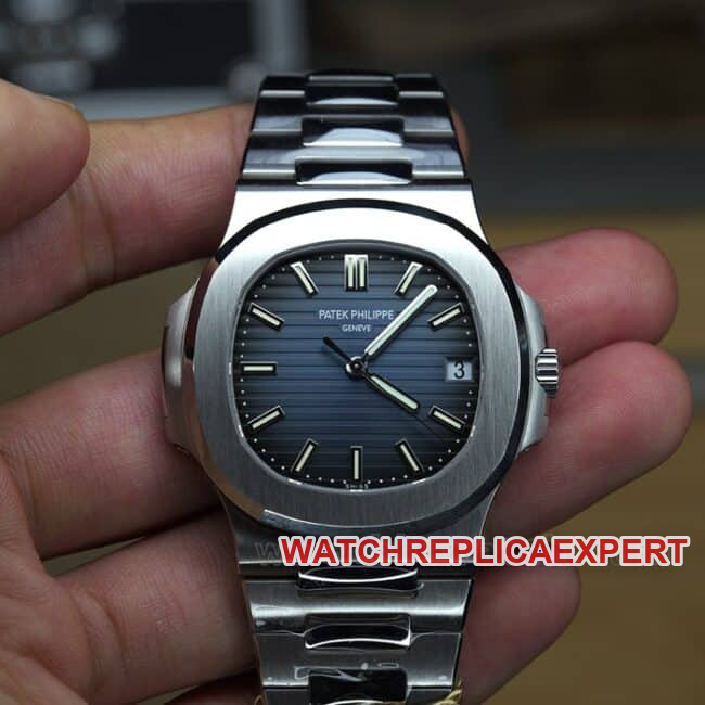 PPF Factorytop-tier watch Patek PhilippeNautilus men's blue dialsteel bracelet sport elegant fully automatic movement watch front view
