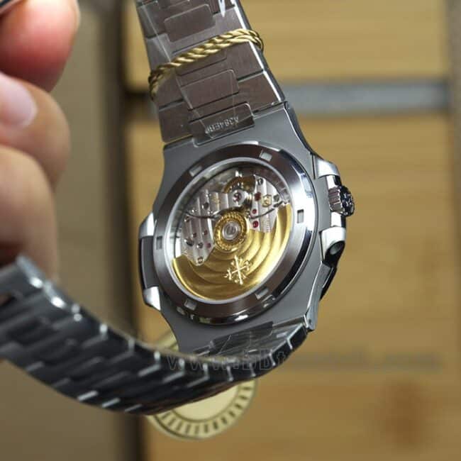 PPF Factorytop-tier watch Patek PhilippeNautilus men's blue dialsteel bracelet sport elegant fully automatic movement watch front view movement picture