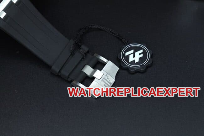 ZF FactoryAudemars Piguettop-tier watch Royal Oak15703top-tier quality super lume men's black dialsteel braceletautomatic movement watch clasp picture