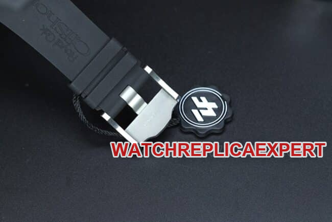 ZF FactoryAudemars Piguettop-tier watch Royal Oak15703top-tier quality super lume men's black dialsteel braceletautomatic movement watch clasp picture