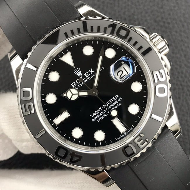 EW Factorytop-tier watch Rolex men's black dialrubber strap Yacht-Master 42 series automatic movement watch front view