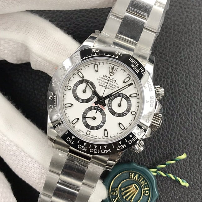Rolextop-tier watch fully automatic movement men's white dialsteel bracelet watch front view