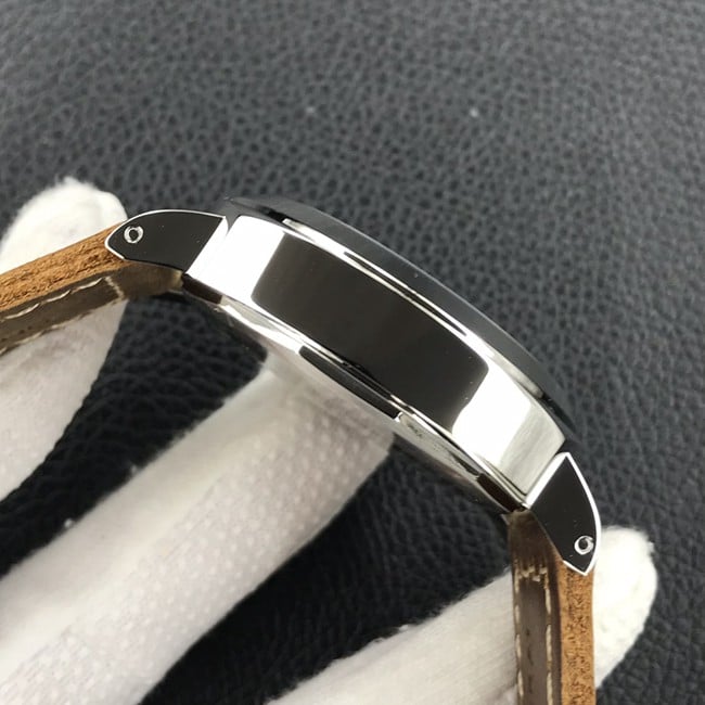 HW factory Paneraireplica watch men's green dial brown belt manual mechanical leather strap watch side view