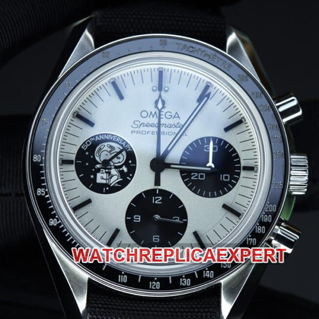 OM FactoryOmegatop-tier watch men's white dial nylon strap manual winding Speedmaster series watch front view