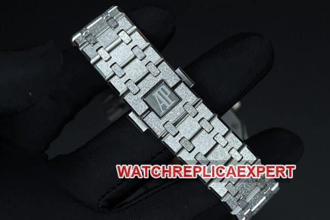 Audemars Piguet Watch Men's Blue Dial Steel Band Royal Oak Series Automatic Mechanical Buckle Picture