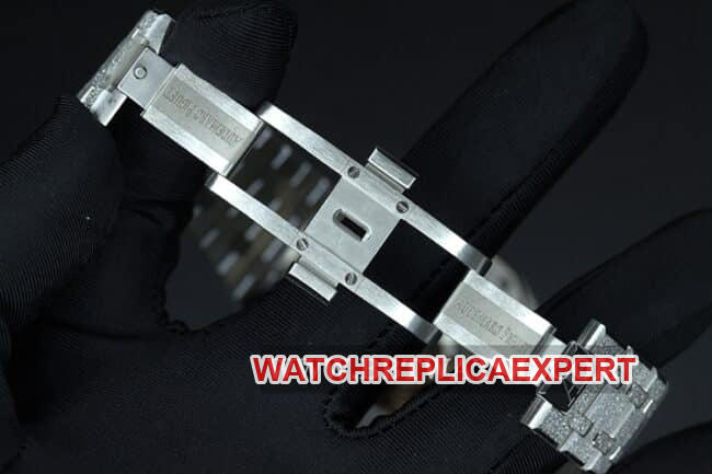 Audemars Piguet Watch Men's Blue Dial Steel Band Royal Oak Series Automatic Mechanical Buckle Picture