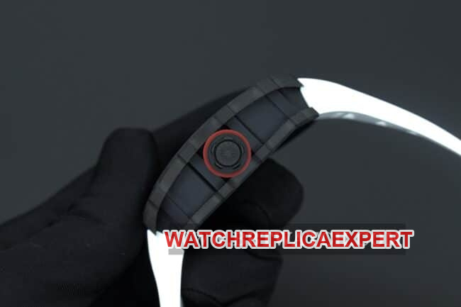 KV Factorytop-tier watch Richard Mille automatic movement men's black dialrubber strap watch side view