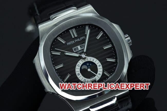 GR factory Patek Philippetop-tier watch Nautilus annual calendar watch 5726 series automatic movement front view