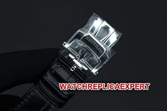 GR factory Patek Philippetop-tier watch Nautilus annual calendar watch 5726 series automatic movementclasp picture