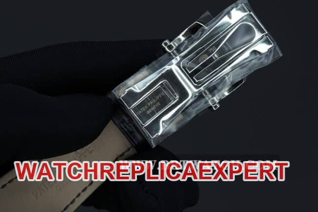 GR factory Patek Philippetop-tier watch Nautilus annual calendar watch 5726 series automatic movementclasp picture