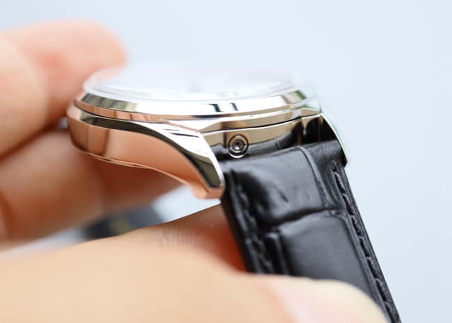 Vacheron Constantintop-tier watch Wulu type full date display series men's white dial black belt mechanical detail shots