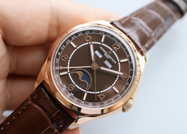 Vacheron Constantintop-tier automatic movement full date display series men's brown plate brown belt watch front view