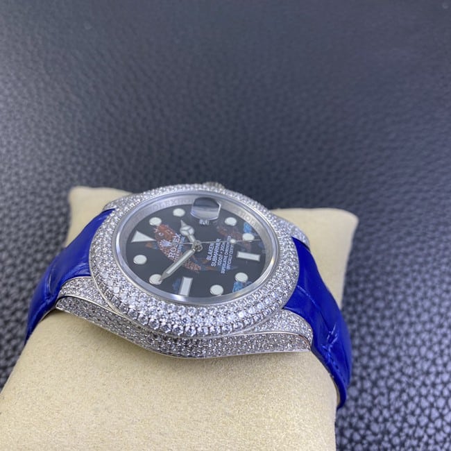 top-tier replicaRolexsuper watch Submariner series full automatic movement men's black dial blue belt side view