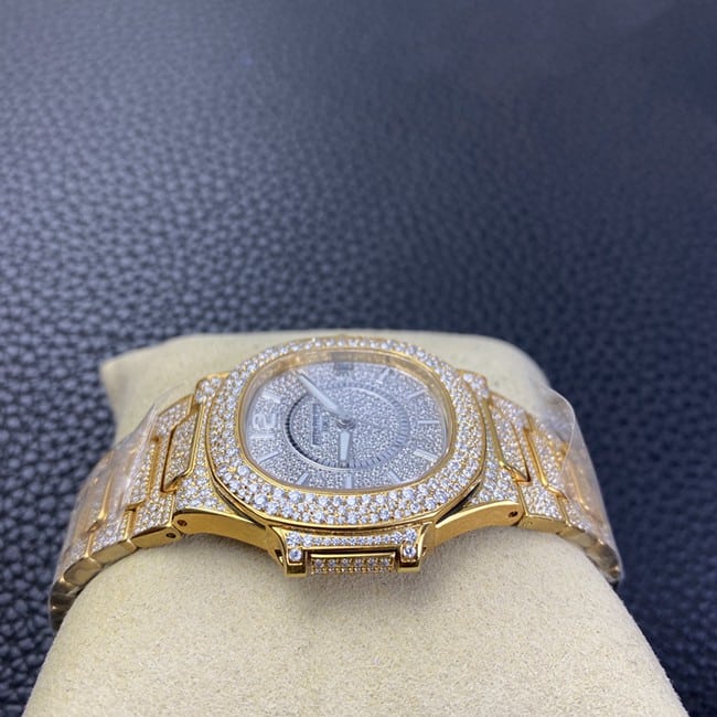 Patek Philippetop-tier watch women's gray plate gold band Nautilus series automatic movement side view