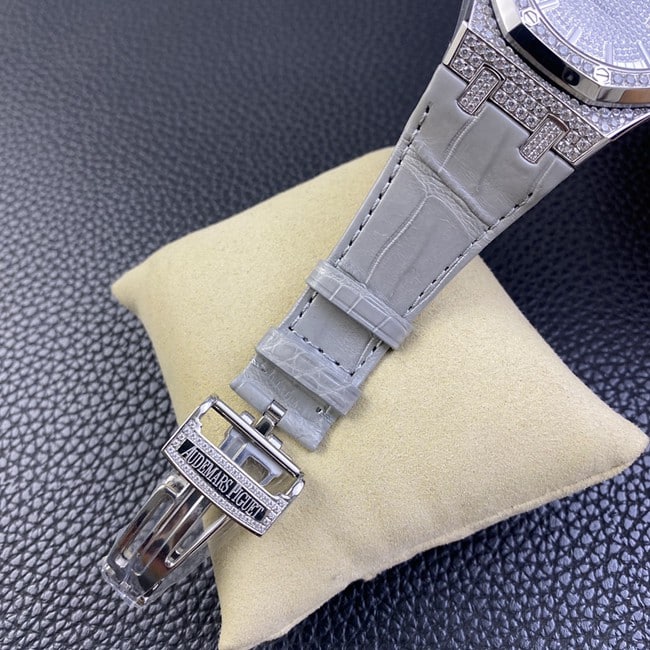 Audemars Piguettop-tier watch men's white dial gray belt Royal Oak series fully automatic movementleather strapclasp picture