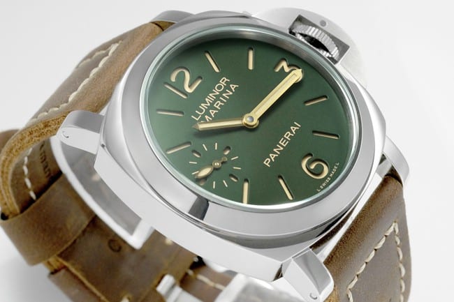 HW F factory top-tier replicaPaneraihigh-quality men's green dial brown belt manual winding leather strap watch front view