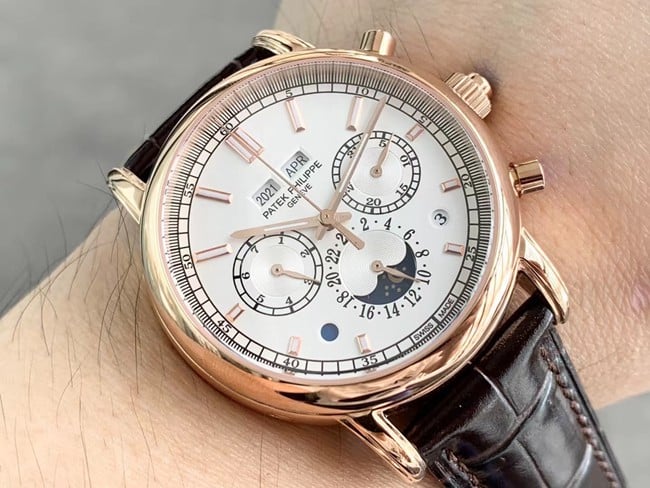 top-tier replicaPatek Philippe watch men's white dial brown belt super complex function chronograph series fully automatic movementleather strap front view