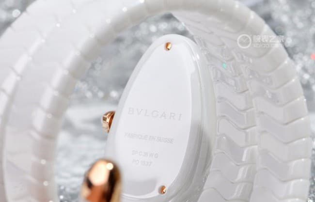 Bvlgaritop-tier ladies white dialrubber strapquartz watch back cover picture