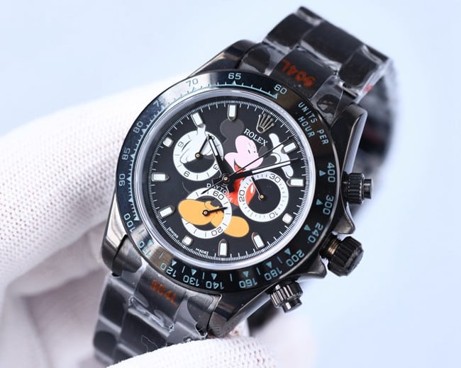 top-tier replicaRolexhigh-quality men's white dialsteel bracelet fully automatic movement multifunctional watch front view