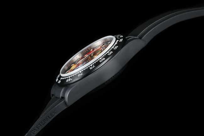 TW factory top-tier replicaRolex men's watch gold disc rubber strap mechanical side view